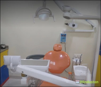 Dr goyal dental clinic Dhule maharastra - Logo