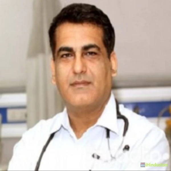 Dr Hemant Kalra - Logo