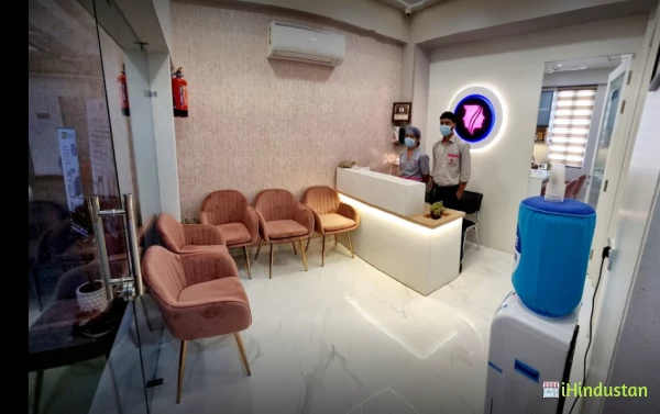Dr. Ishita's Divine Skin Clinic - Logo