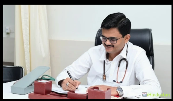Dr Jay Harshadkumar Shah - Logo