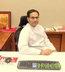 Dr. Kamal Bajaj - Logo