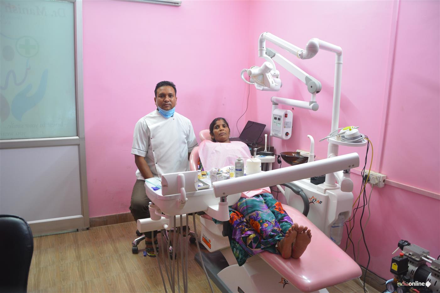 Dr Lal Dental Clinic - Cover photo