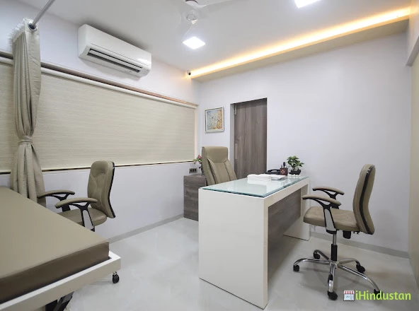 Dr Marwah's Skin Centre - Logo