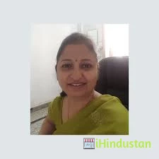 Dr. Meenu Khandelwal - Logo