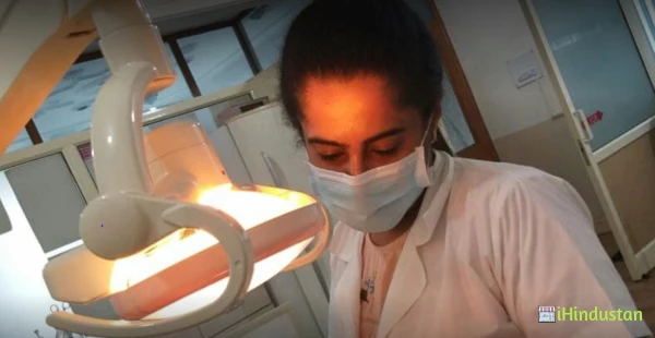 Dr Navneet's Multispeciality Dental Clinic and Implant - Logo