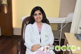Dr. Neetu Ramrakhiani - Logo