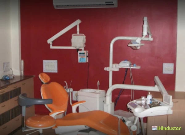 Dr. Neyyan's Dental Clinic - Logo