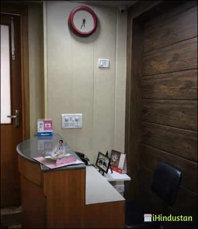 Dr Nisha Ohri Clinic - Logo
