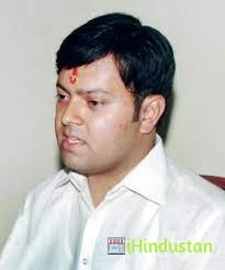 Dr. Nitin Bhandari - Logo