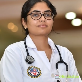 Dr Parul Baldi - Logo