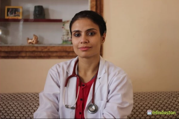 Dr Preeti Nandal - Logo