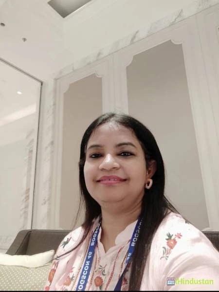 Dr Puja Sharma - Logo