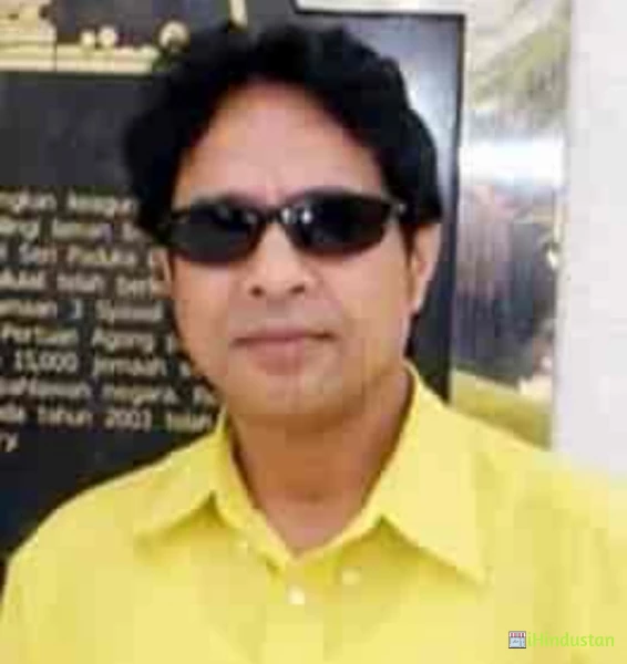 Dr Q Ahmed - Logo