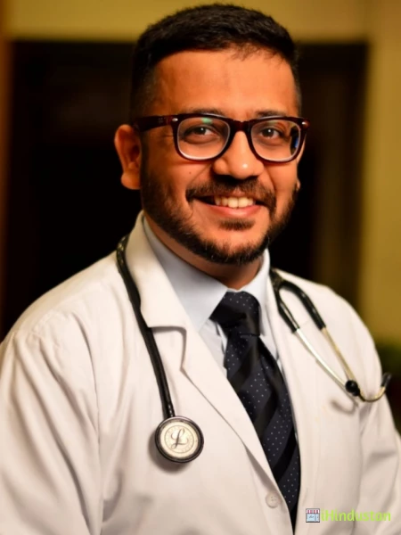 Dr Raghav Arora - Logo