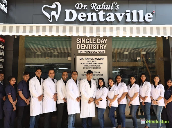 Dr. Rahul's Dentaville - Logo