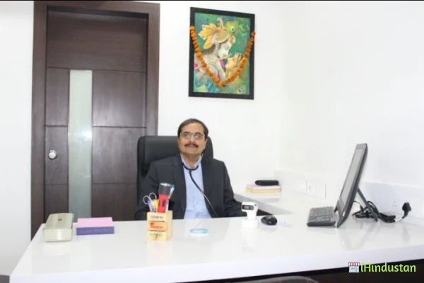 DR. RAJESH SAIHGAL - Logo