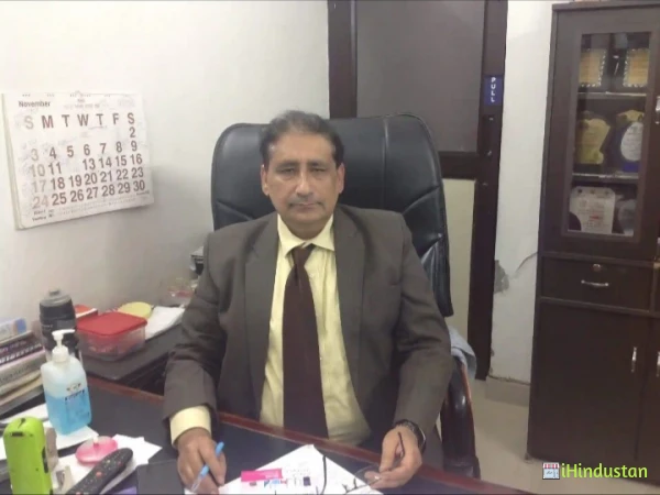 Dr Rajiv Arora - Logo