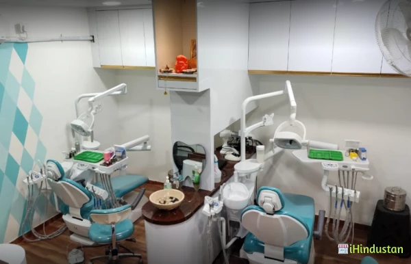 Dr Ratnika's-Smile Up Dental Clinic & Implant Center - Logo