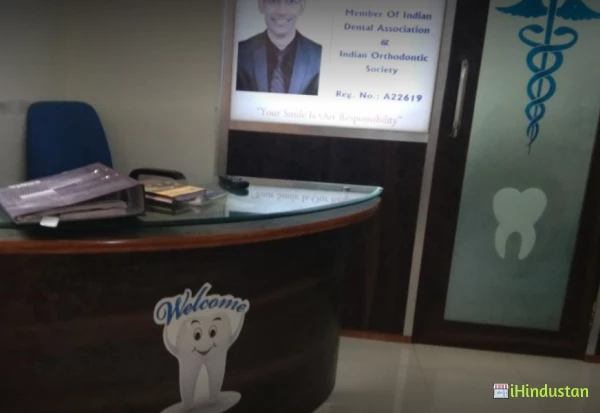 Dr.Rauts Masters Dental Clinic - Logo