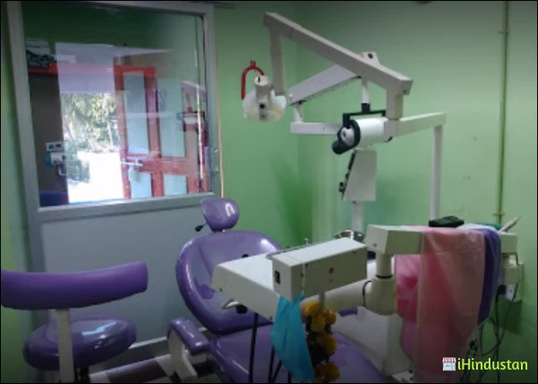 Dr.Ravanan dental clinic - Logo
