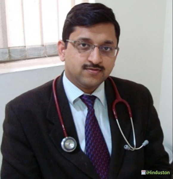 Dr Ravi Bansal - Logo