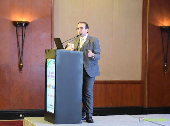 Dr. Rohit Batra - Logo