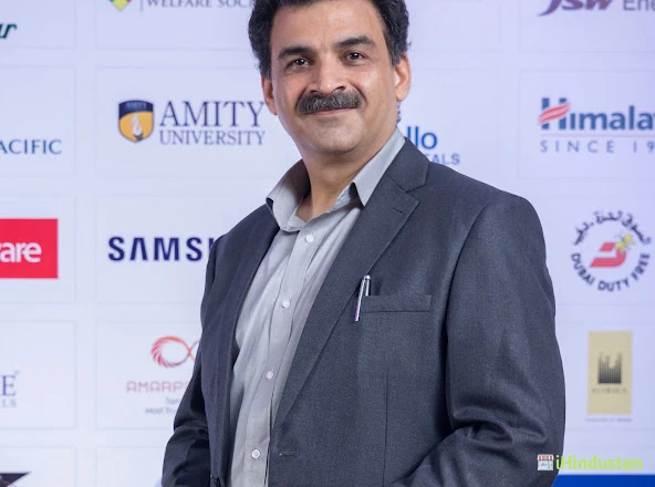 Dr Sudhir Bhola - Logo