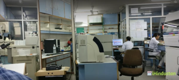 Dr. Suri Lab - Logo