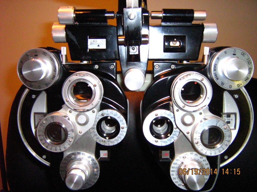 Dr. Ted Traicus Optometrist - Logo