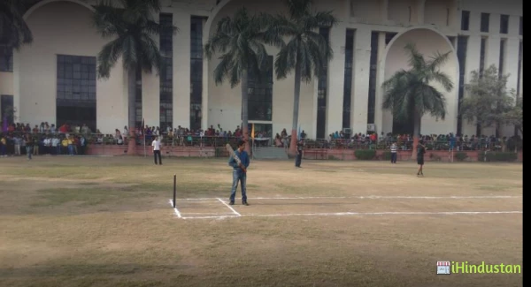 Dr. Virendra Swarup Public School - Logo