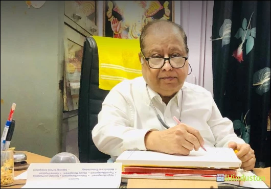 DR VK Rajpal - Logo