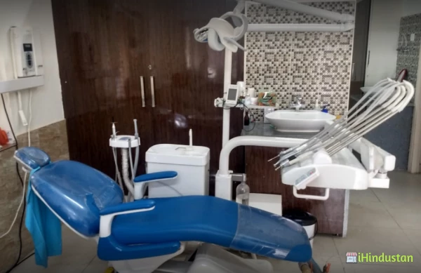 Dr. Yash's Dental Clinic & Implant Centre - Logo
