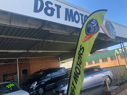 D & T Motors - Logo