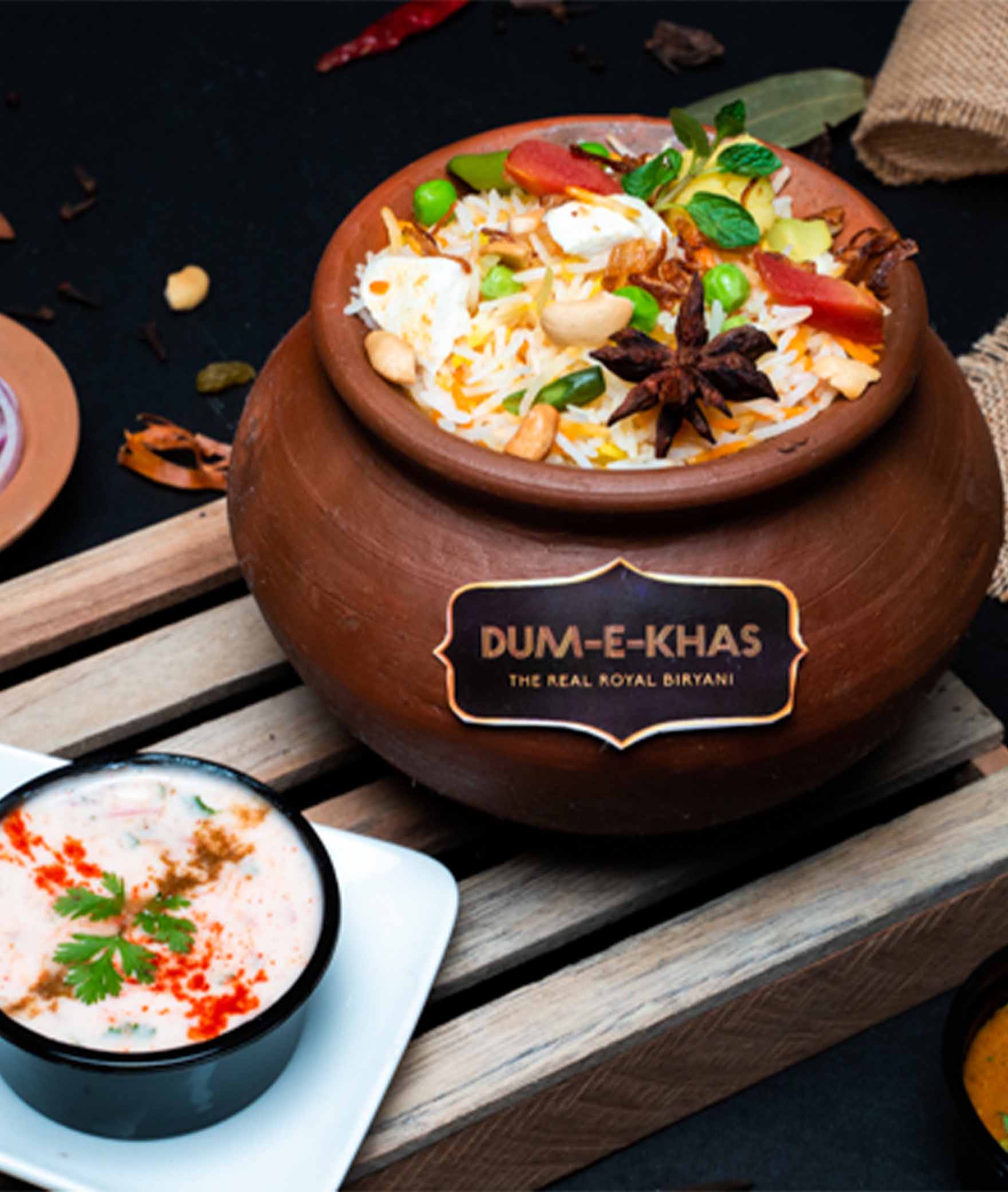 Dum-E-Khas - Logo