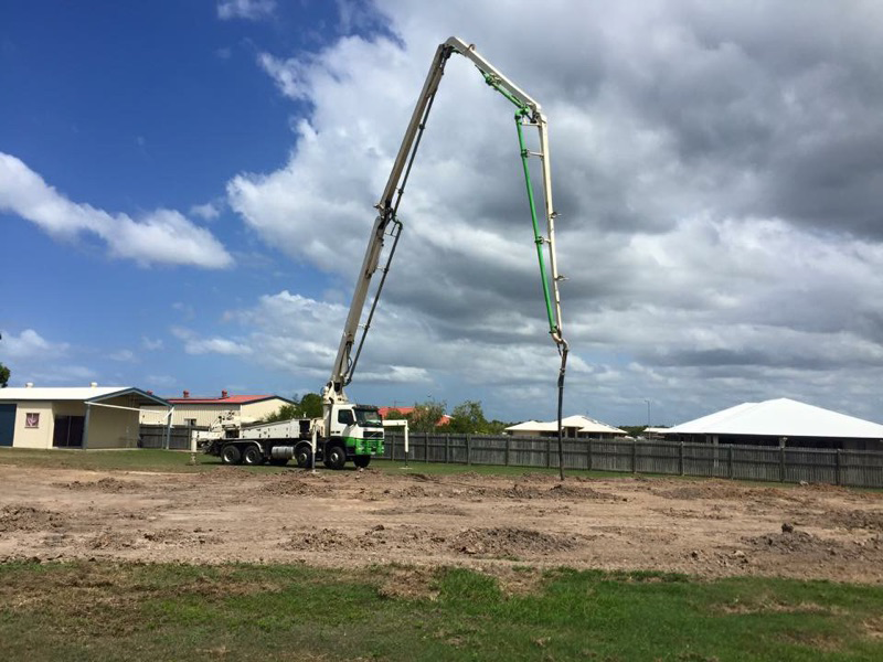 Dundowran Concrete Pumping - Logo