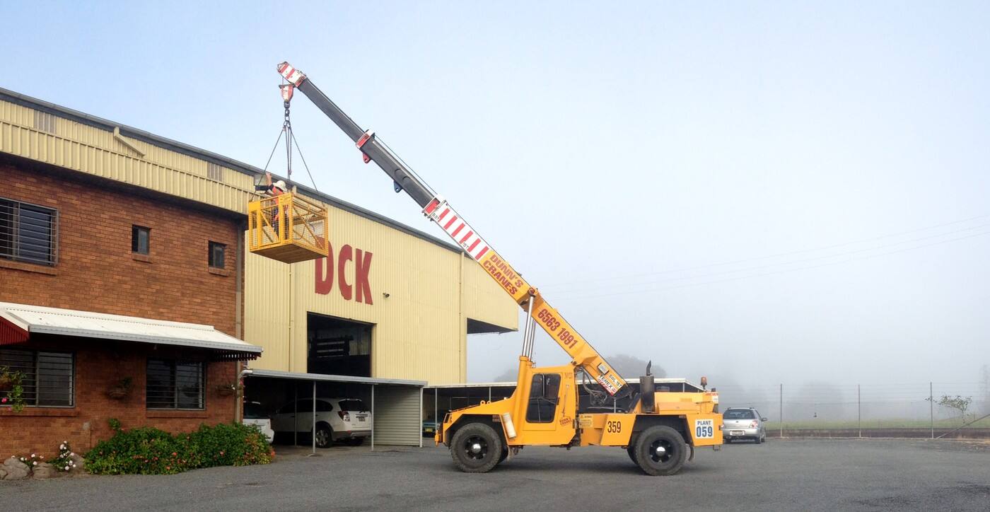 Dunn's Cranes Kempsey Pty Ltd - Logo
