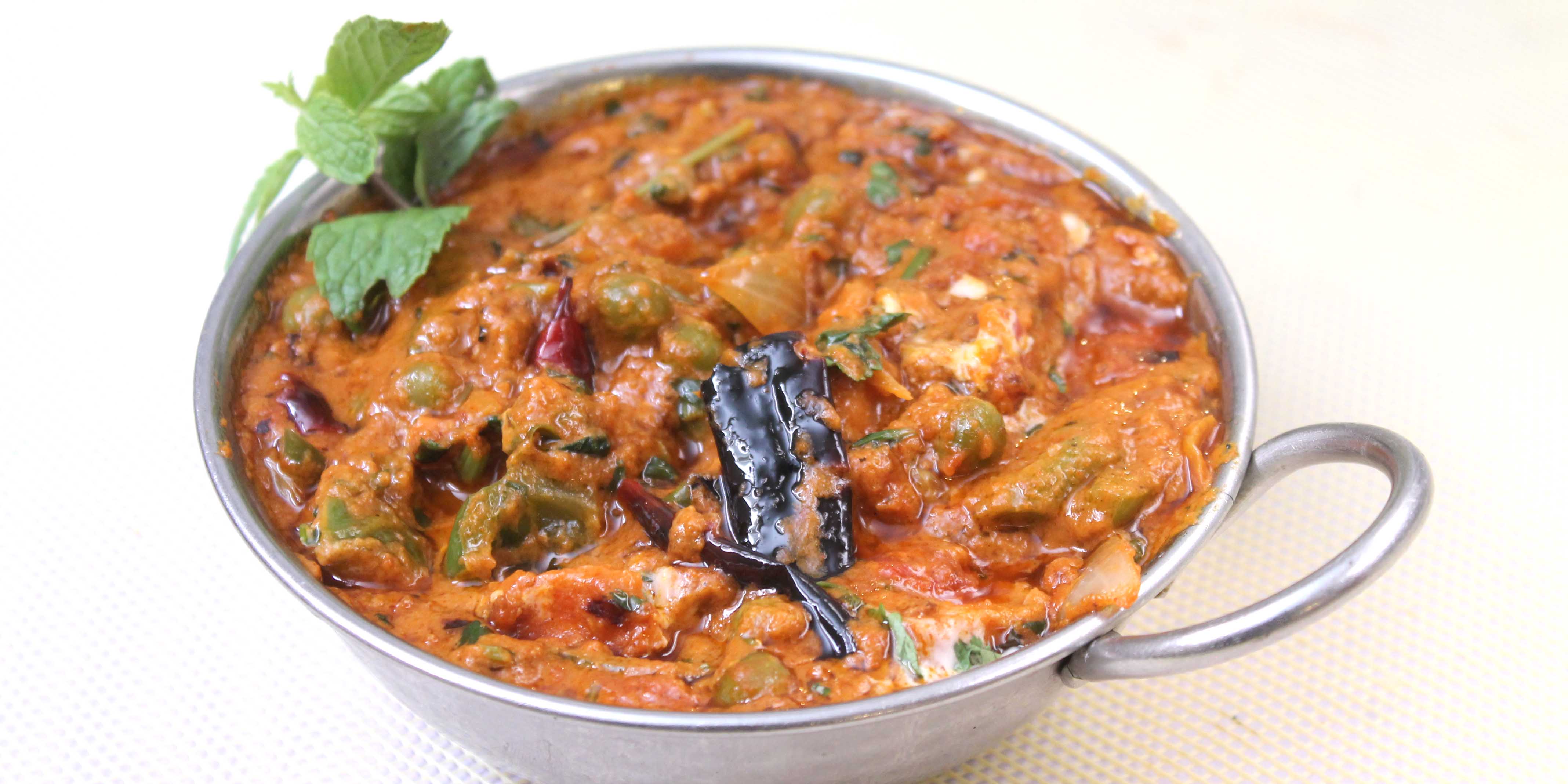 Dwaraka Restaurant - Logo