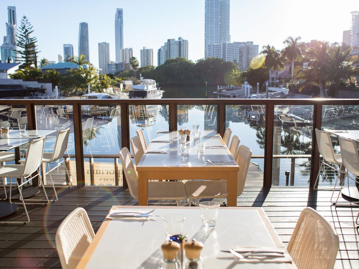 Edgewater Dining & Lounge Bar - Logo