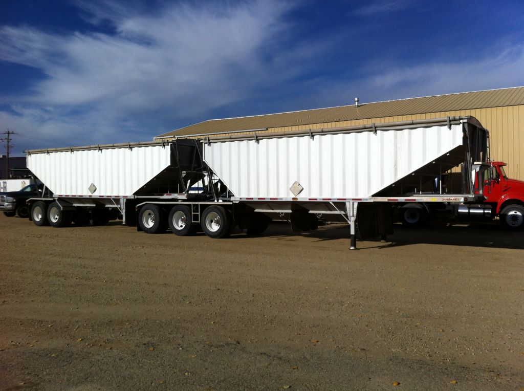 Eisses Storage &a; Trailer Rentals - Logo