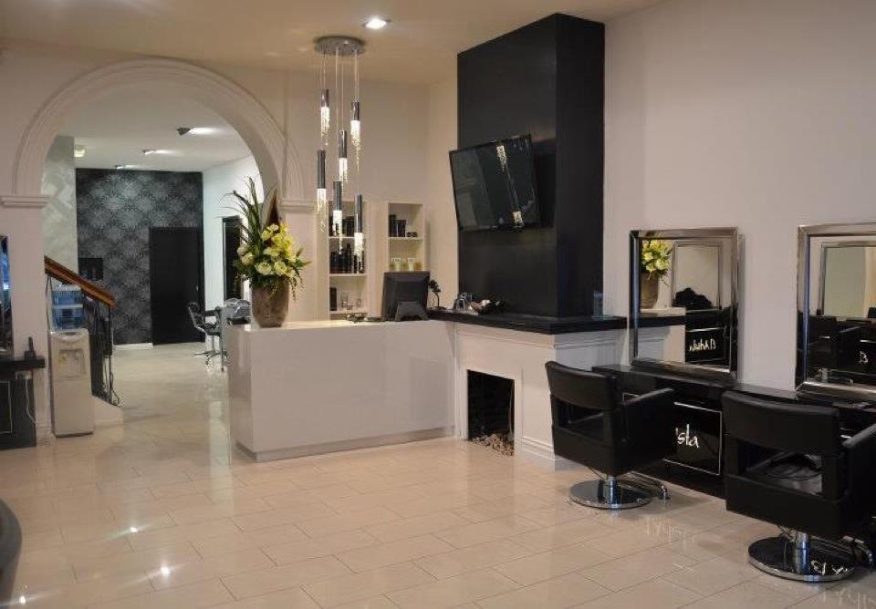 El Artista Hairdressing - Cover photo