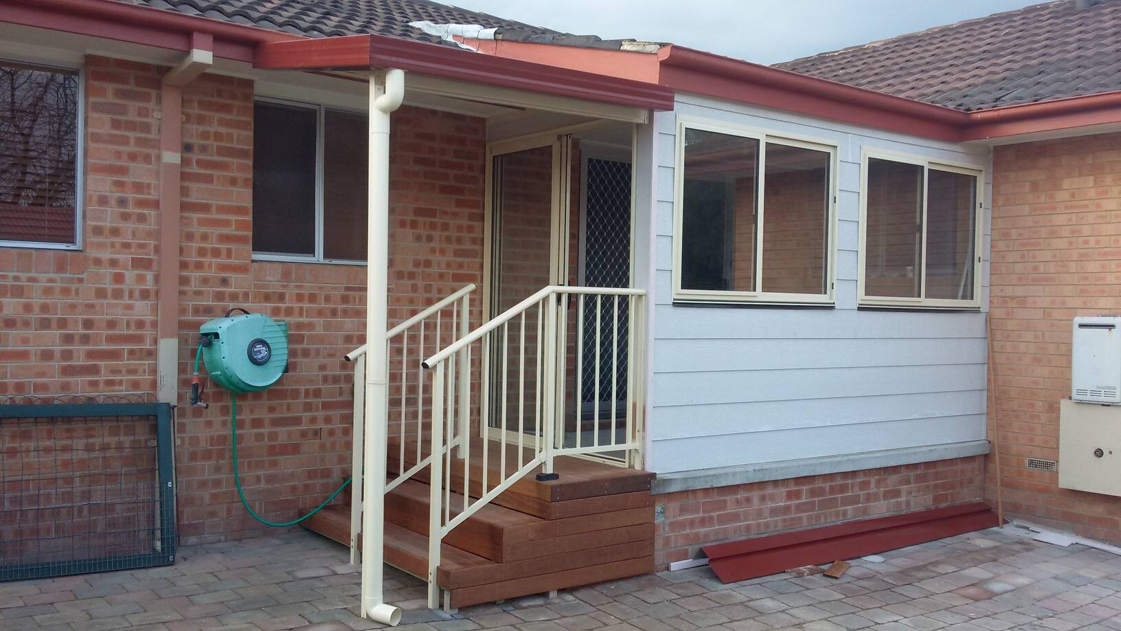 Elite Carpentry & Patios - Cover photo