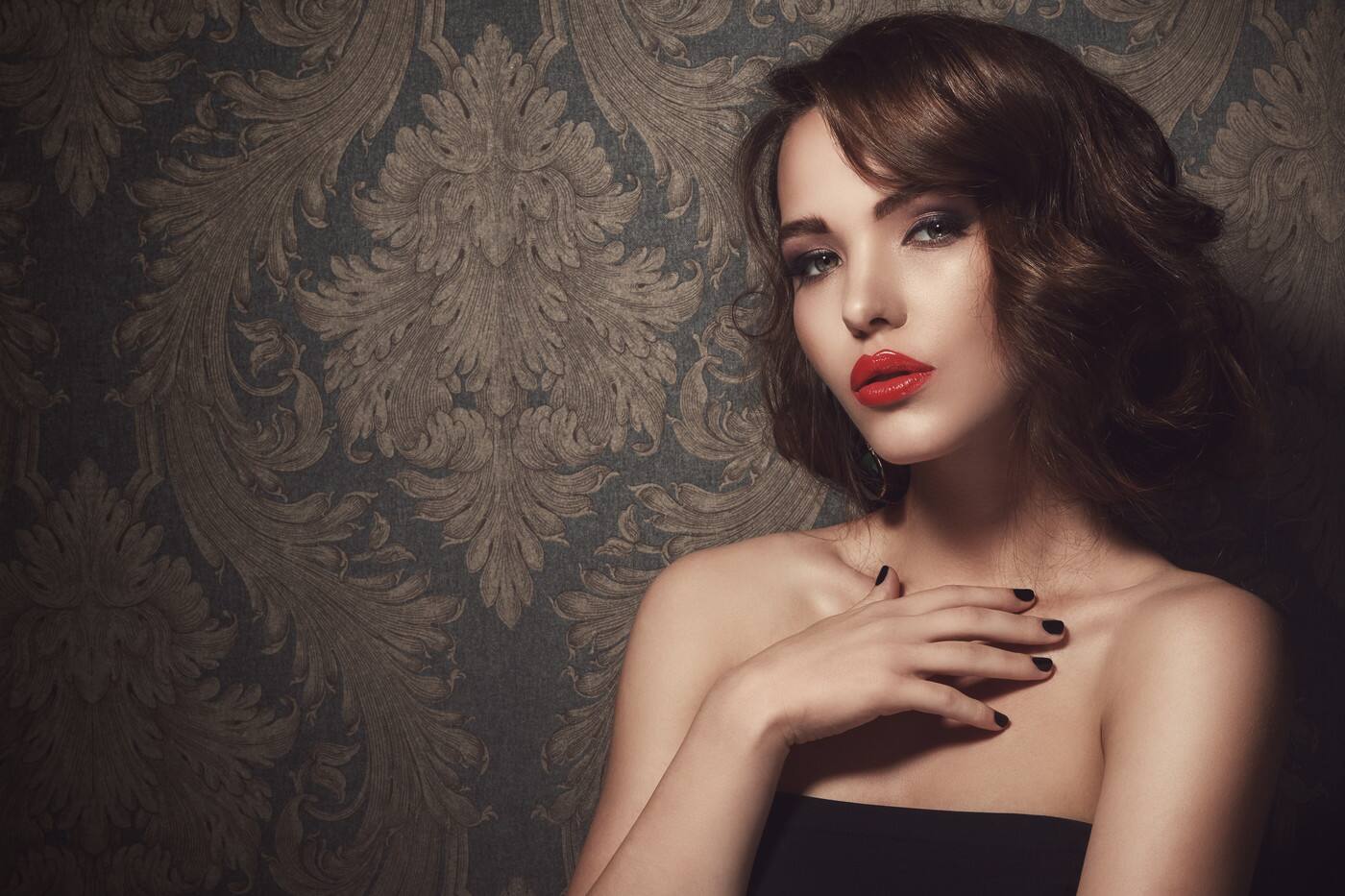 Elizabeth De Kruijff Makeup Artist - Cover photo