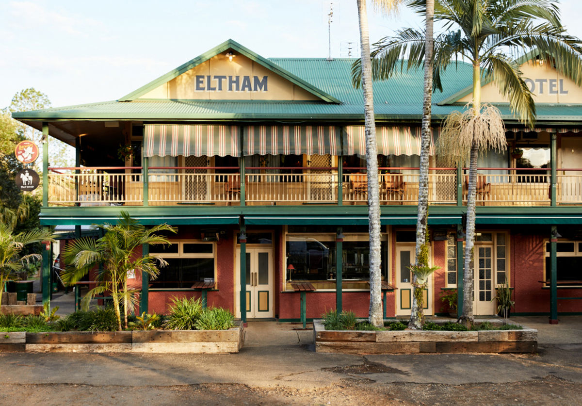 Eltham Hotel - Logo