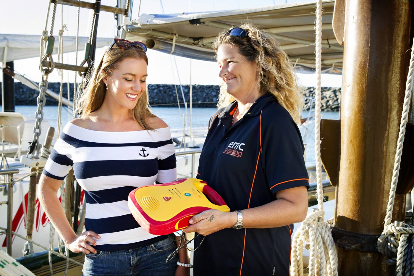 E Marine Courses - Logo