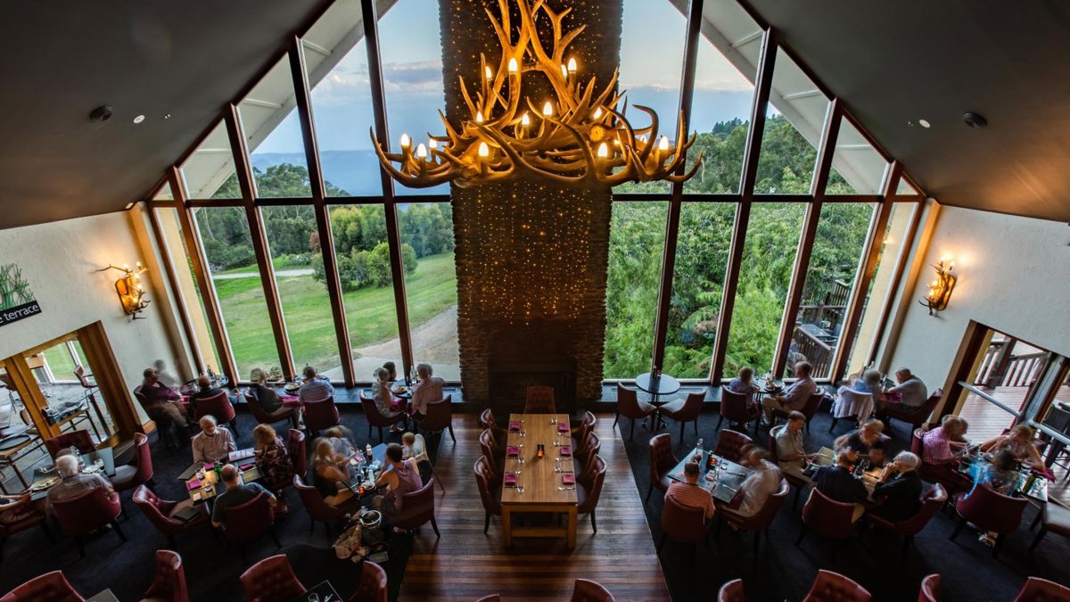 Embers Restaurant @ Fairmont Resort Blue Mountains - Logo