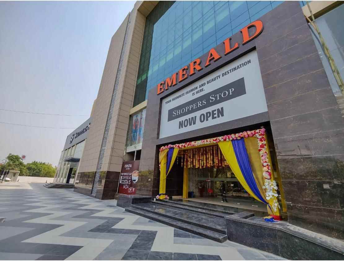 Emerald Mall - Cover photo