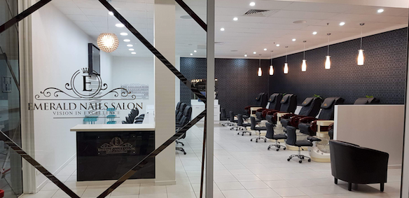 Emerald Nail Salon - Logo