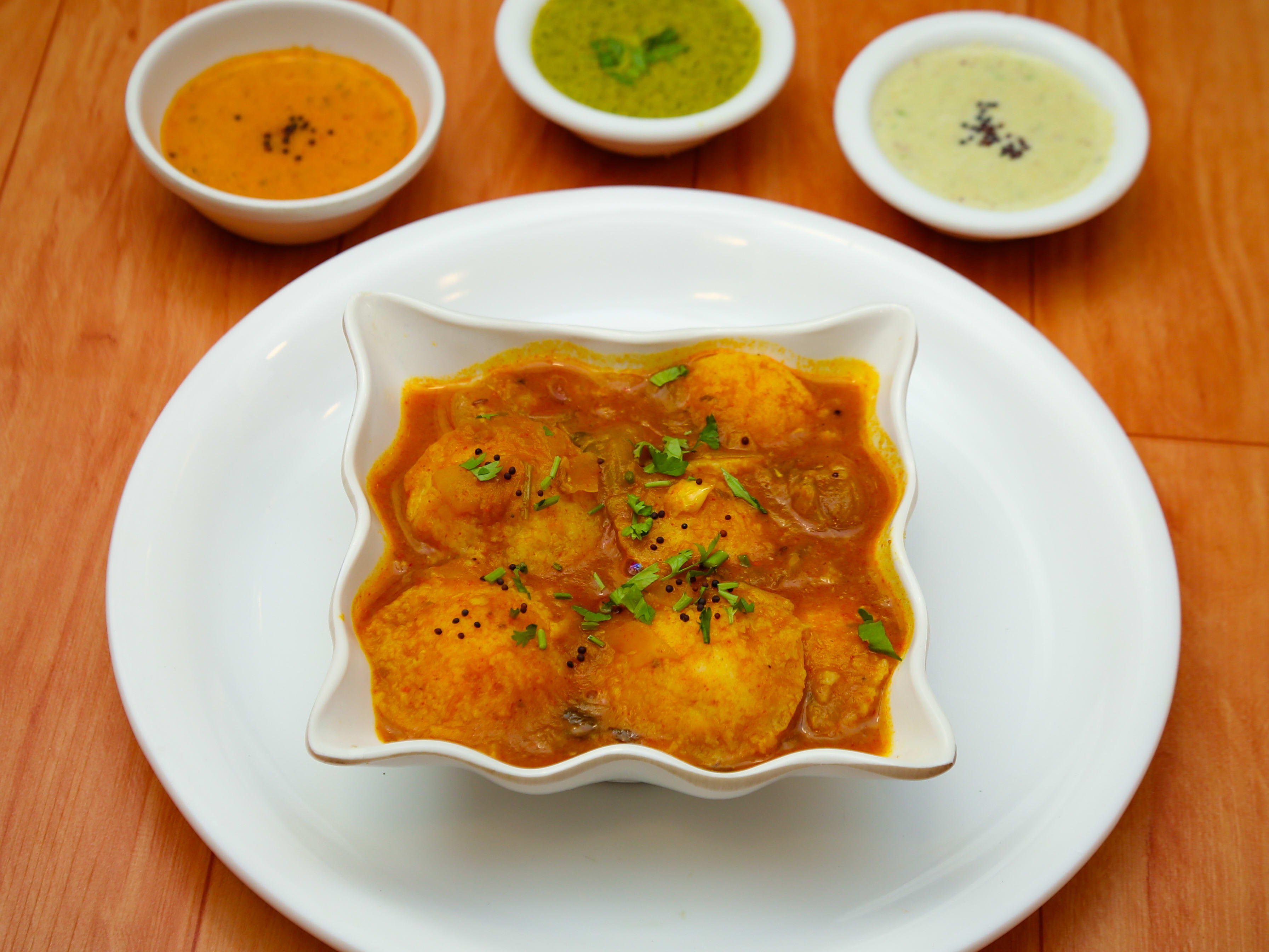 Ensuvai Restaurant - Logo