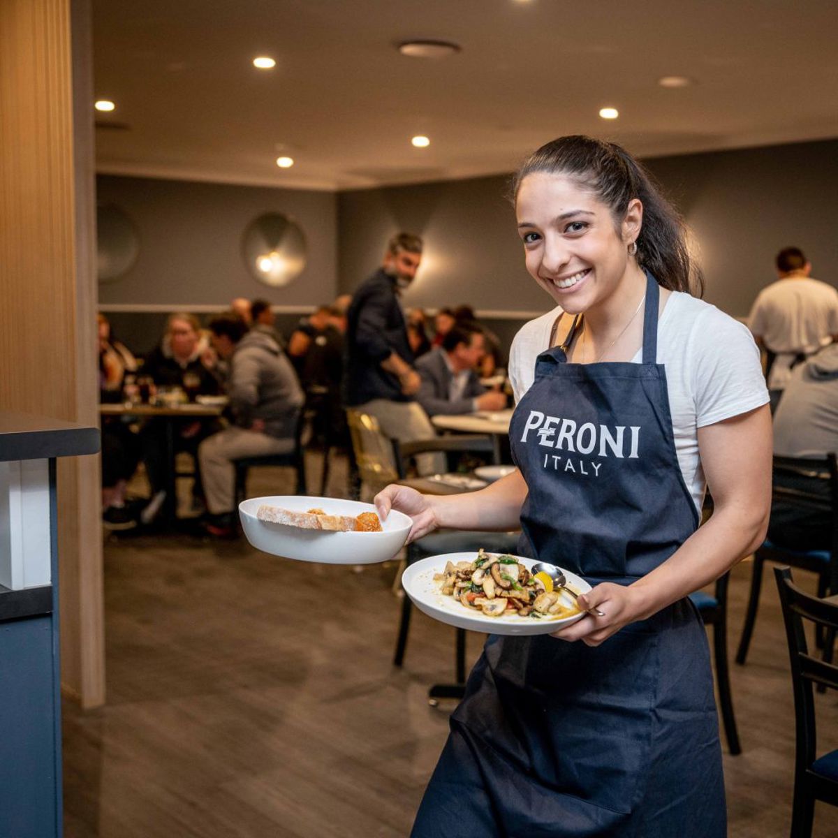Enzo's Cucina Panania - Logo