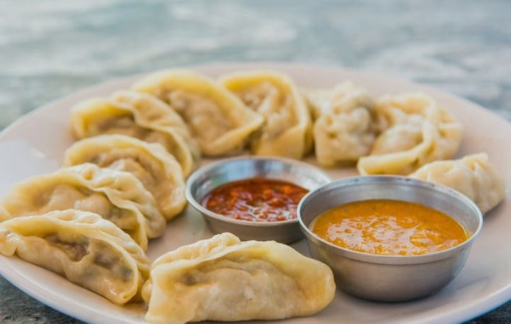 EXPRESS MOMOS - Logo
